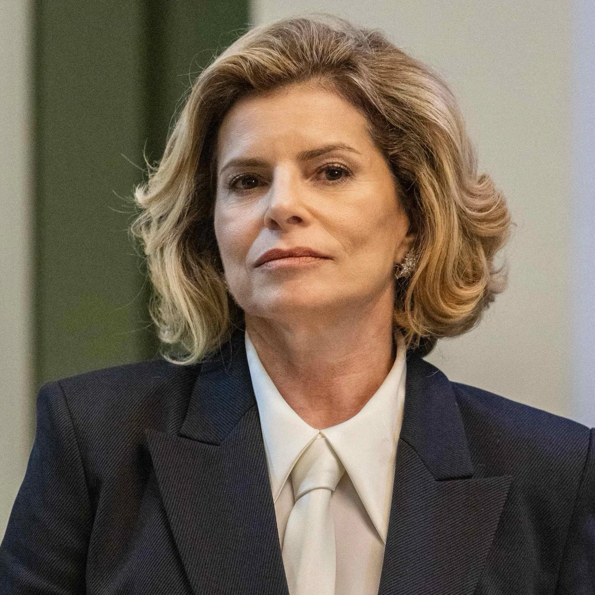 's tweet image. O grupo de discussão de #ValeTudo apontou, além de Maria de Fátima (Bella Campos), outros três personagens que são muito bem quistos pelo público: Odete Roitman (Debora Bloch), Marco Aurélio (Alexandre Nero) e Aldeíde (Karine Teles).

🗞 Folha