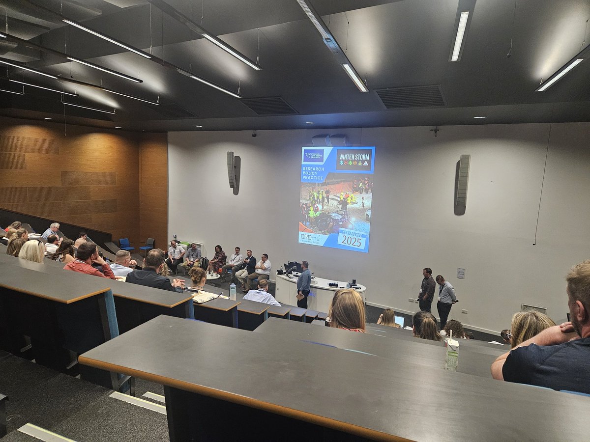 spacebug2k's tweet image. What did you and @BridsonLewis do on your day off together? CPD!

At #Winterstorm2025, really interesting line-up hearing first-hand accounts from responders and SAR experts.

@merseysidewr