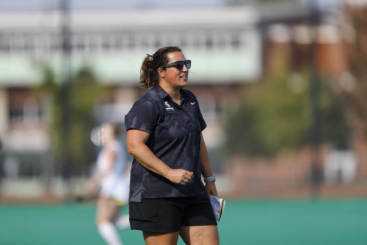 When Helen Knull arrived in East Lansing in 2010, she never imagined she would one day be the longest-tenured head coach in Michigan State history. Now, as she prepares for her 15th season, she has become a pillar of leadership far beyond the sidelines. 

nfhca.org/helen-knull-le…