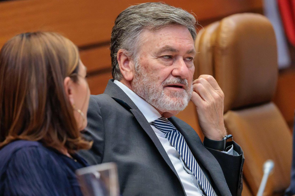 Finaliza el primer Pleno de las Cortes de #CastillayLeón del mes de junio.

Continuamos con la actividad parlamentaria, trabajando por los intereses de los ciudadanos y para seguir impulsando las oportunidades de futuro en nuestra Comunidad.