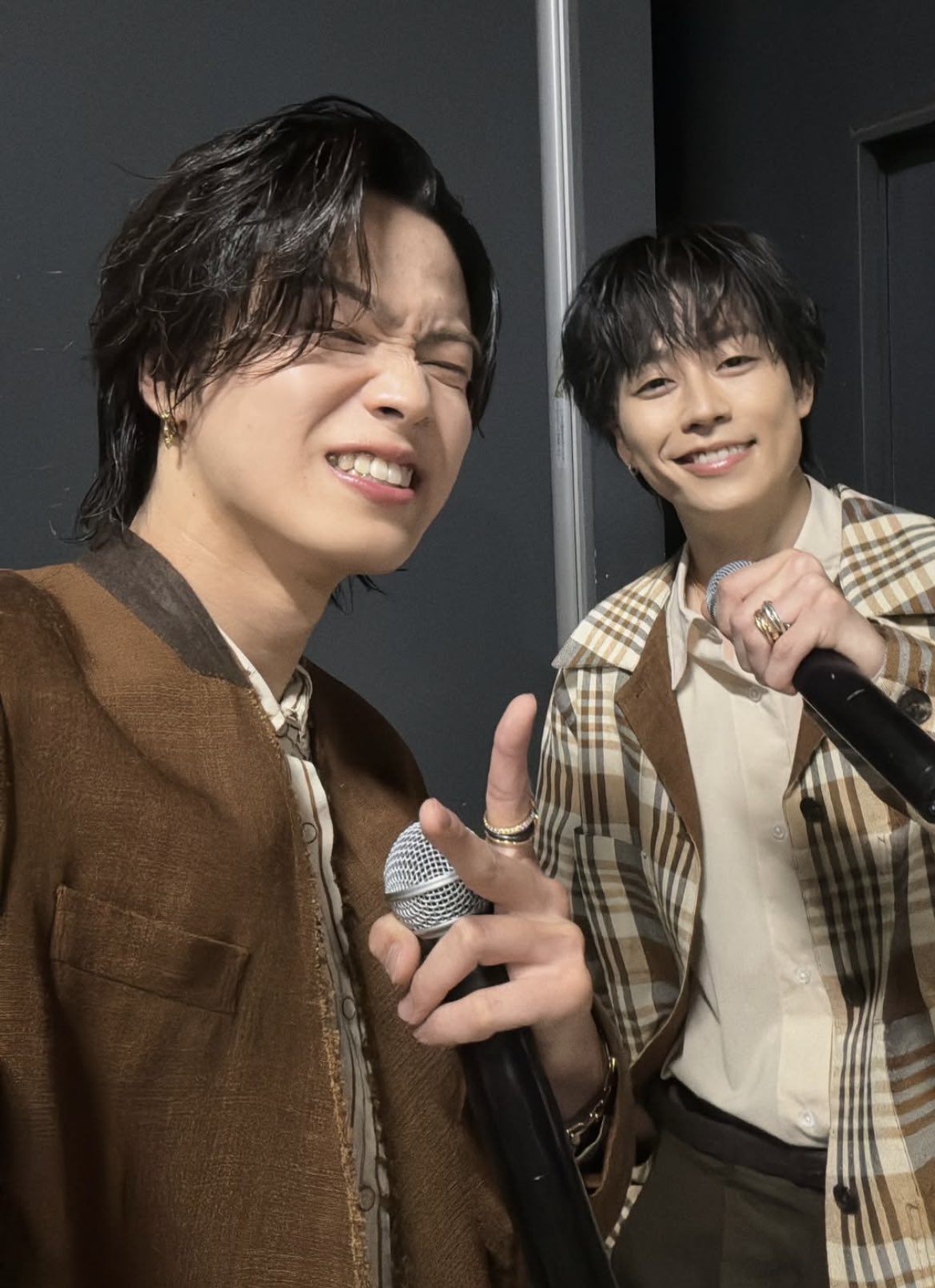【Eri】コムドット BB5 初期メンコンビ コムドット BB5 あむぎり SHARO - メルカリ