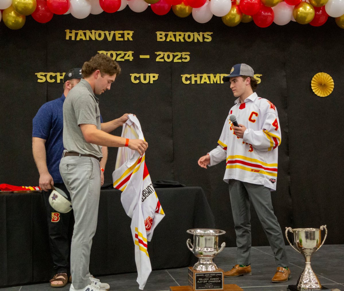 HanoverBarons's tweet photo. 🚨 SIGNING 🚨 

The Hanover Barons are excited to announce the return of your new Captain – Durham, ON native Alex McGillivray. STATS: in 94 regular season PJHL games Alex has 66G, and 72A for 138 points. Join us in welcoming your NEW CAPTAIN back to the Barons family! #Leader https://t.co/kO6VSTCqkp
