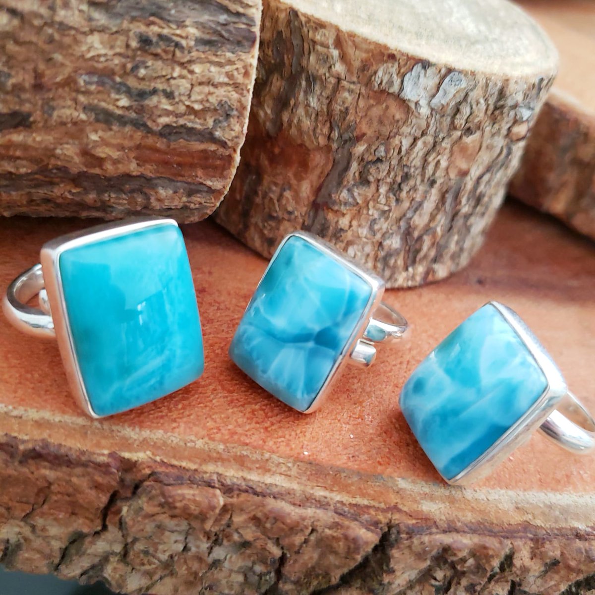 faraujo01's tweet image. Solo hay que tener un ápice de voluntad, poner a funcionar el cerebro y apoyar al sector. El Larimar es piedra única en la humanidad y el mundo 🌎 ama nuestra piedra Nacional.
@RDPorLoAlto @Adonaidamedina @rcavada @EmbajadaUSAenRD @Esperanza_Dleon @ONU_es @DelisHerasme