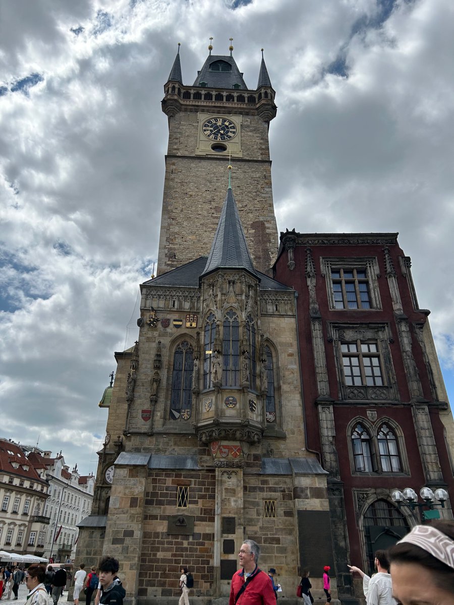 Sustainable Ag UF (@ufsustainableag) on Twitter photo Wandering Prague in the summer is never boring. Getting lost is even better. Wandering Prague in the summer is never boring. Getting lost is even better.