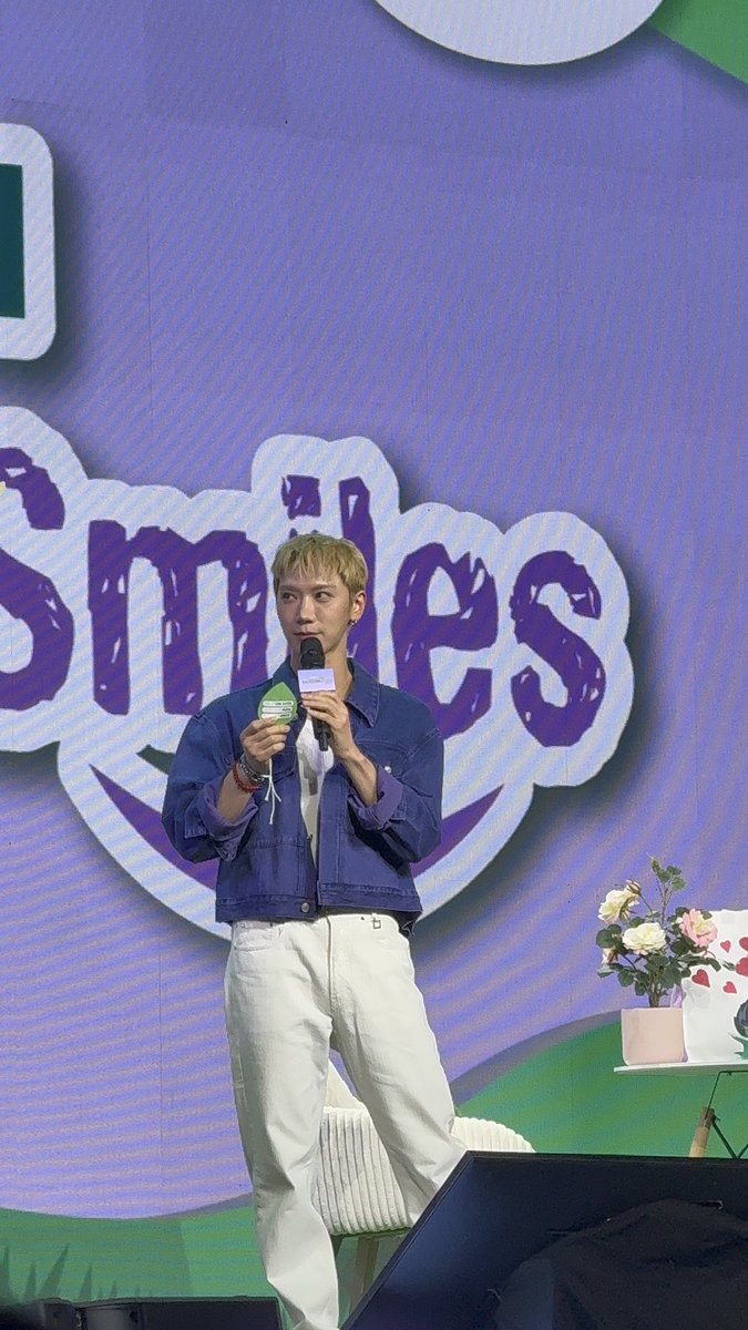 เลขที่เตนล์จับได้วันนี้ 35 , 16 , 30 ค่ะ

#KaoXTENsusTENableSmiles
#ยิ้มไปกับเตนล์
#คาโอ60ปี