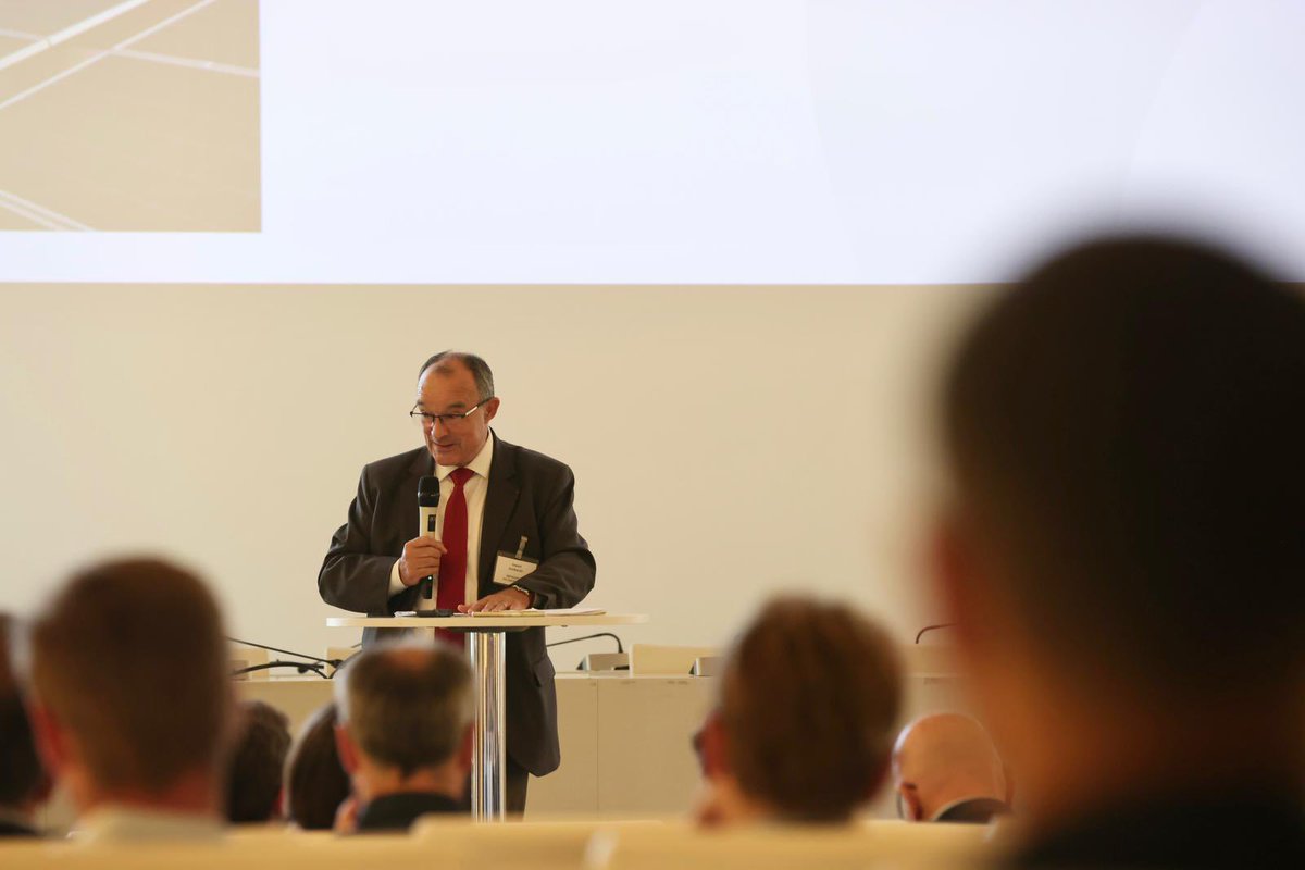 Métropole du Grand Paris (@grandparismgp) on Twitter photo Lancement de la biennale de la Société d'Economie Mixte Axe Seine Energies Renouvelables en présence de <a href="/NicolasMayerNMR/">Nicolas Mayer-Rossignol</a>, Président de la SEM, <a href="/PierreRabadan/">Pierre Rabadan</a> et <a href="/daniel_guiraud/">Daniel Guiraud</a> ♻️
👉 La SEM est un outil opérationnel pour la #décarbonation de l’#AxeSeine qui permet, en Lancement de la biennale de la Société d'Economie Mixte Axe Seine Energies Renouvelables en présence de <a href="/NicolasMayerNMR/">Nicolas Mayer-Rossignol</a>, Président de la SEM, <a href="/PierreRabadan/">Pierre Rabadan</a> et <a href="/daniel_guiraud/">Daniel Guiraud</a> ♻️
👉 La SEM est un outil opérationnel pour la #décarbonation de l’#AxeSeine qui permet, en