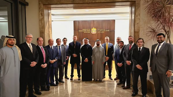FADEA: 
En línea con la estrategia de crecimiento sustentable y apertura de nuevos mercados, recibieron en FAdeA a representantes de Global Aerospace Logistics (GAL), empresa emiratí líder en servicios aeronáuticos.
Durante la visita, se mostraron especialmente interesados en las