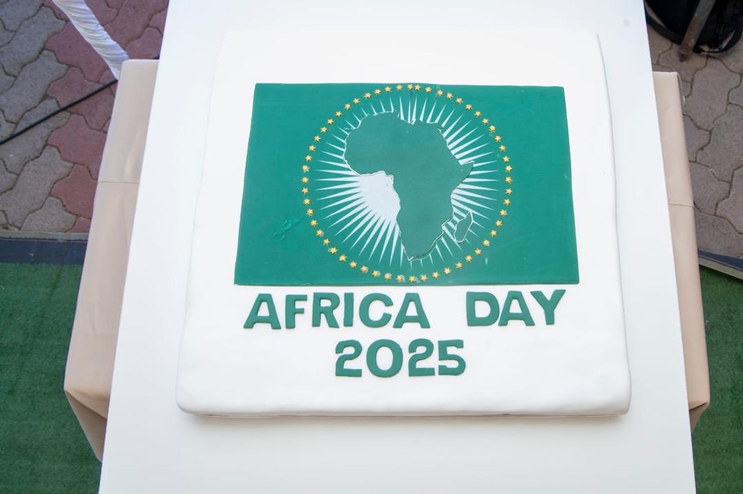 Yesterday ⁦<a href="/KHC_Botswana/">Kenya HighCommission</a>⁩ team joined ⁦<a href="/BWGovernment/">Botswana Government</a>⁩ and the diplomatic corp in #Botswana to celebrate #AfricaDay2025, a day to remember our beautiful cultures, shared values and common historical bonds, and to reflect on progress and work still ahead. Viva Afrika!