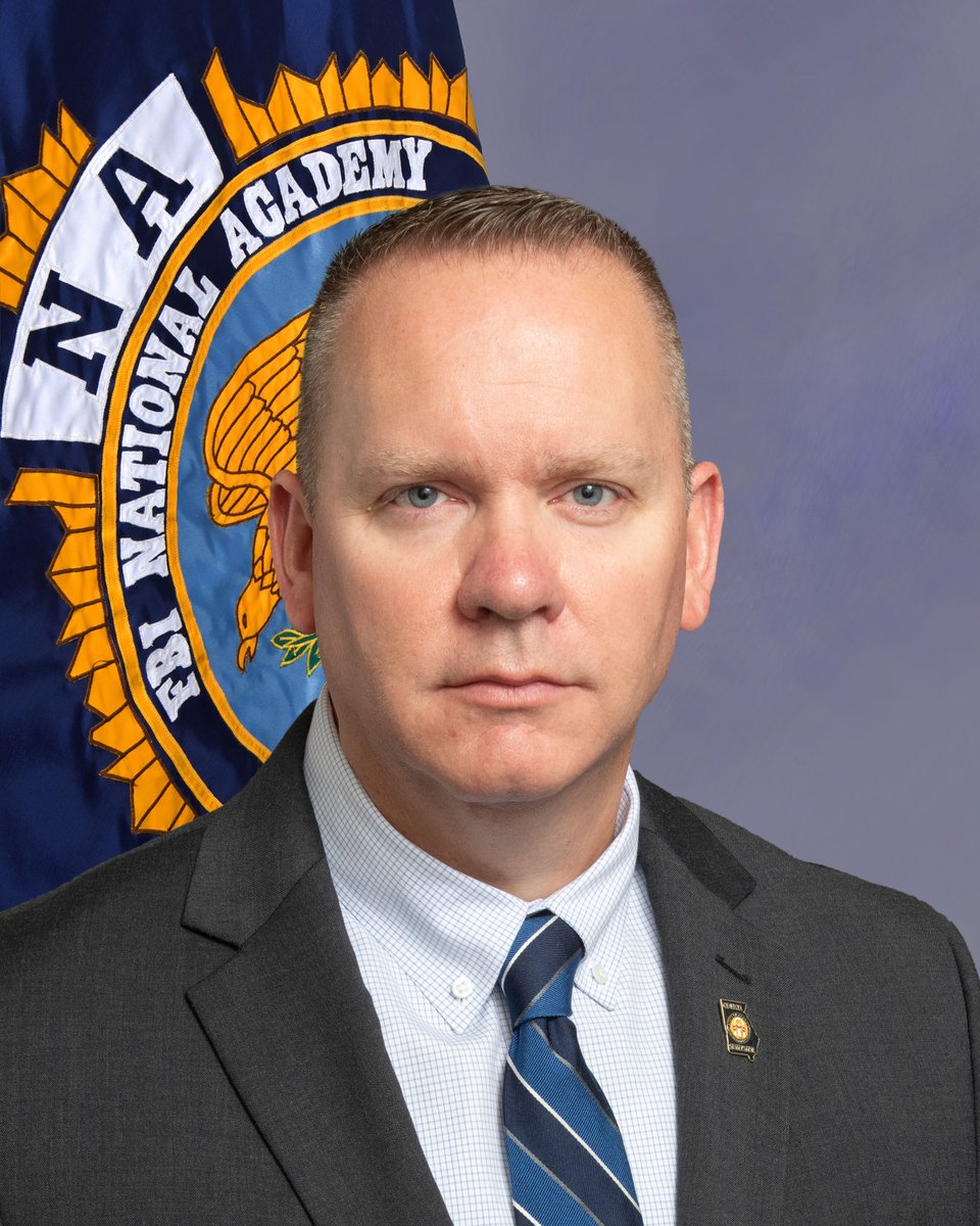Congratulations to Lt. Edward Starling on graduating from the 294th Session of the FBI National Academy in Quantico, Virginia.
#FBINA #294thSession #GeorgiaStatePatrol #Leadership #GSP #LawEnforcementExcellence #FBINationalAcademy