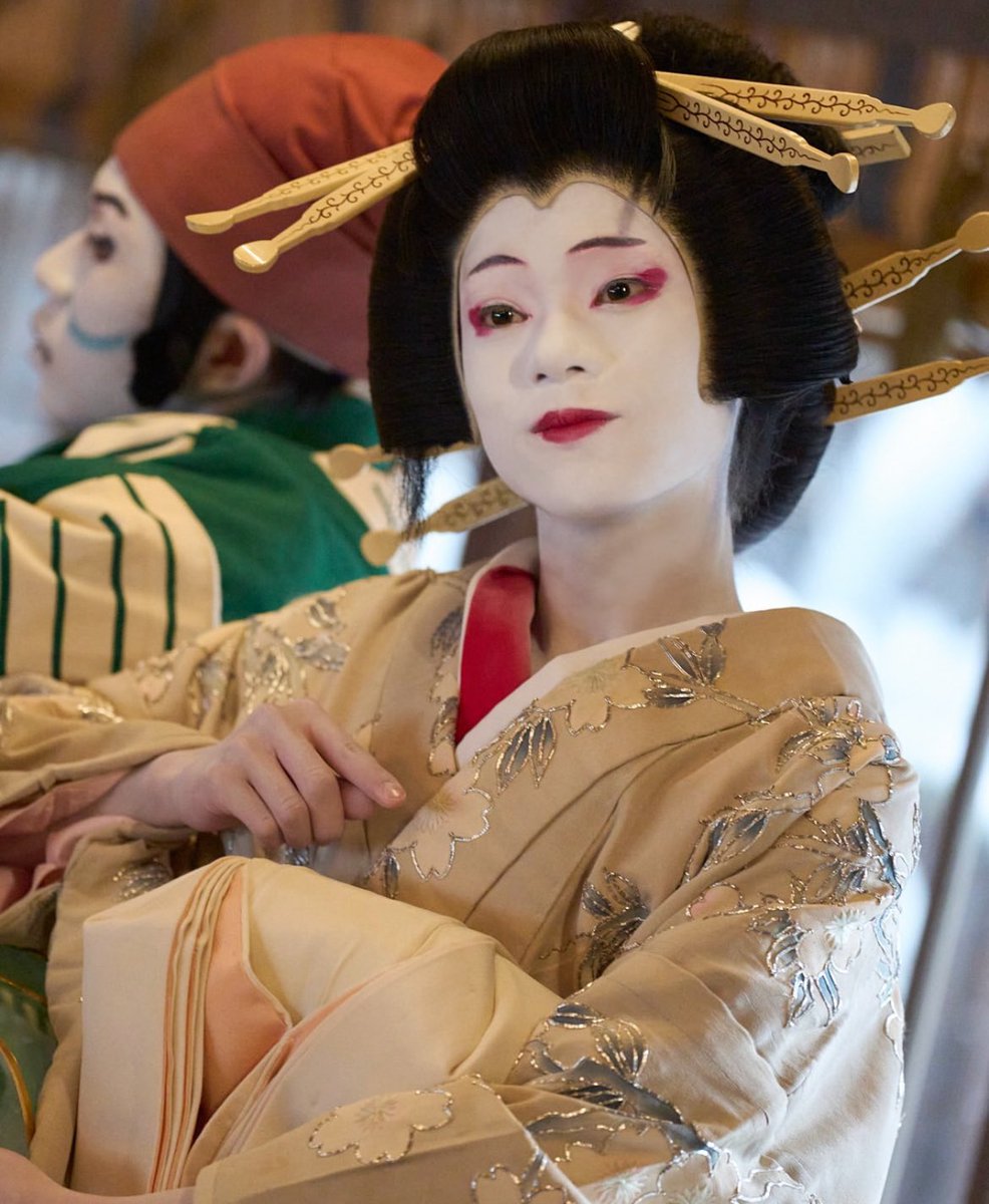 『国宝』喜久雄の少年時代役の黒川想矢って『怪物』のあの子役か！最初に出てきた時のインパクト凄かった。何かとんでもないものがスクリーンに飛び込んできた感じ。あの年頃独特の色気と好奇心と向上心が溢れんばかりで、きらっきらに光っていた。あのパートをじっくり描いたからこその完成度よね。