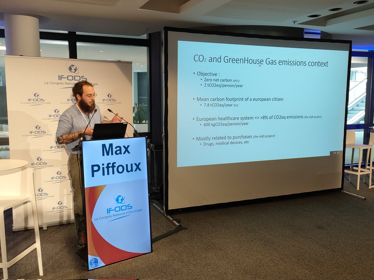 Max Piffoux, interne en oncologie médicale, CRCL de Lyon <a href="/CLCCLeonBerard/">Centre Leon Berard</a> prend le relais sur l'empreinte et éthique environnementale du soin en oncologie