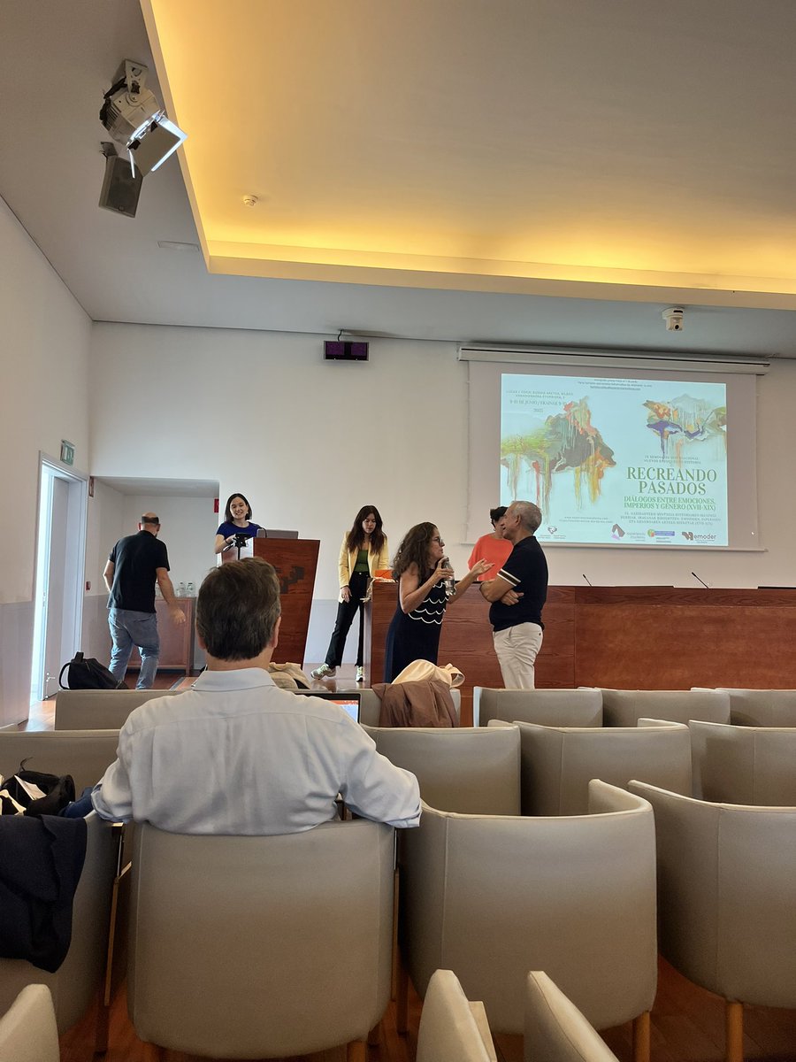Josep San Ruperto (@josanru1) on Twitter photo Eskerrik asko, moltes gràcies, a tot el grup de <a href="/ModernExpTaldea/">Experiencia Moderna Ikerketa Taldea</a> 🤍
Han sigut uns dies d’aprenentatge, debat, complicitat i gaudi amb moltes companyes, en un ambient immillorable a Bilbao. ❤️🔥 #AnotherPastIsPossible
Seguim amb <a href="/emoderUV/">EMODER</a> i ens veiem en les pròximes activitats!✨ Eskerrik asko, moltes gràcies, a tot el grup de <a href="/ModernExpTaldea/">Experiencia Moderna Ikerketa Taldea</a> 🤍
Han sigut uns dies d’aprenentatge, debat, complicitat i gaudi amb moltes companyes, en un ambient immillorable a Bilbao. ❤️🔥 #AnotherPastIsPossible
Seguim amb <a href="/emoderUV/">EMODER</a> i ens veiem en les pròximes activitats!✨