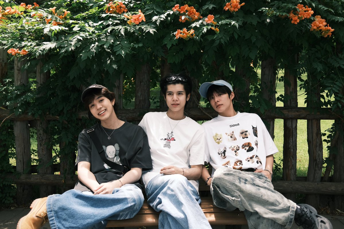 thiothamm's tweet photo. Real Fam.

#THIOTHAMM 
#NexT1DE_THIO
#NexT1DE https://t.co/CnQc4Qhg0F