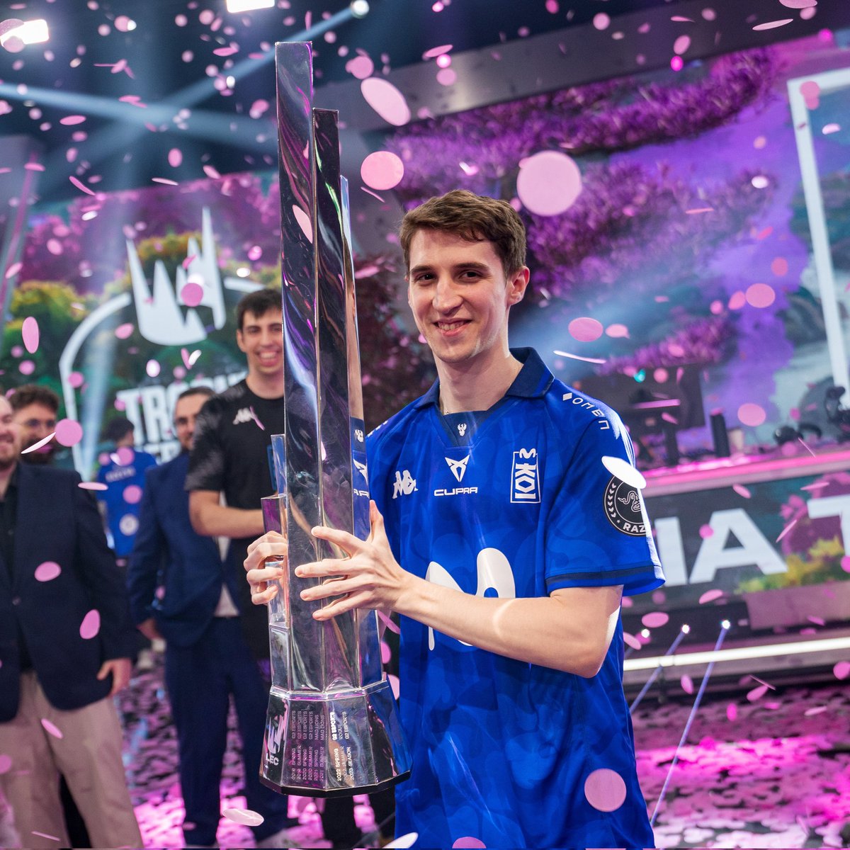 𓆰DIΣGθ𓆪 tweet media