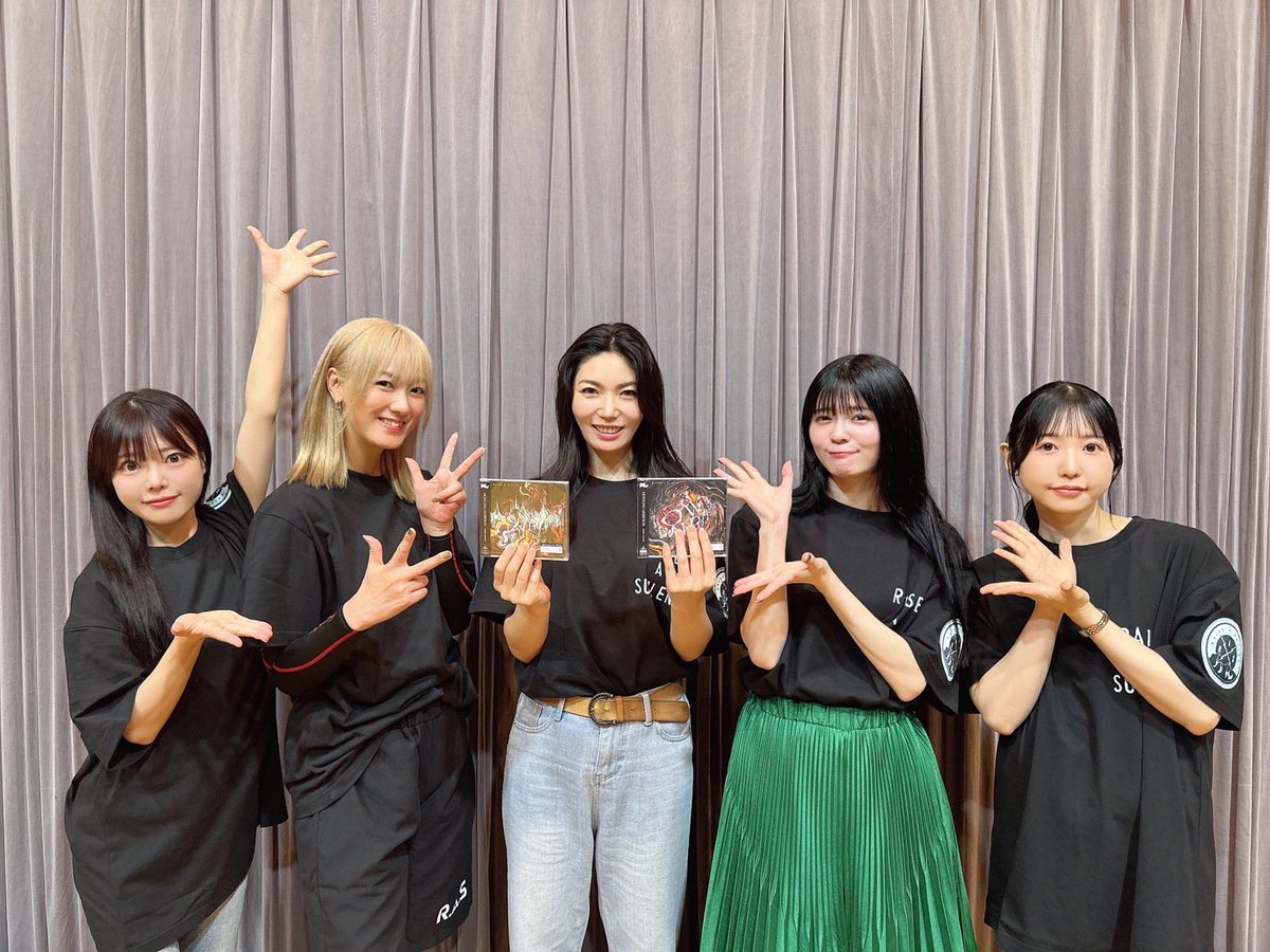 れおレオ NIKE SB LEO(レオ) DX4361-100 