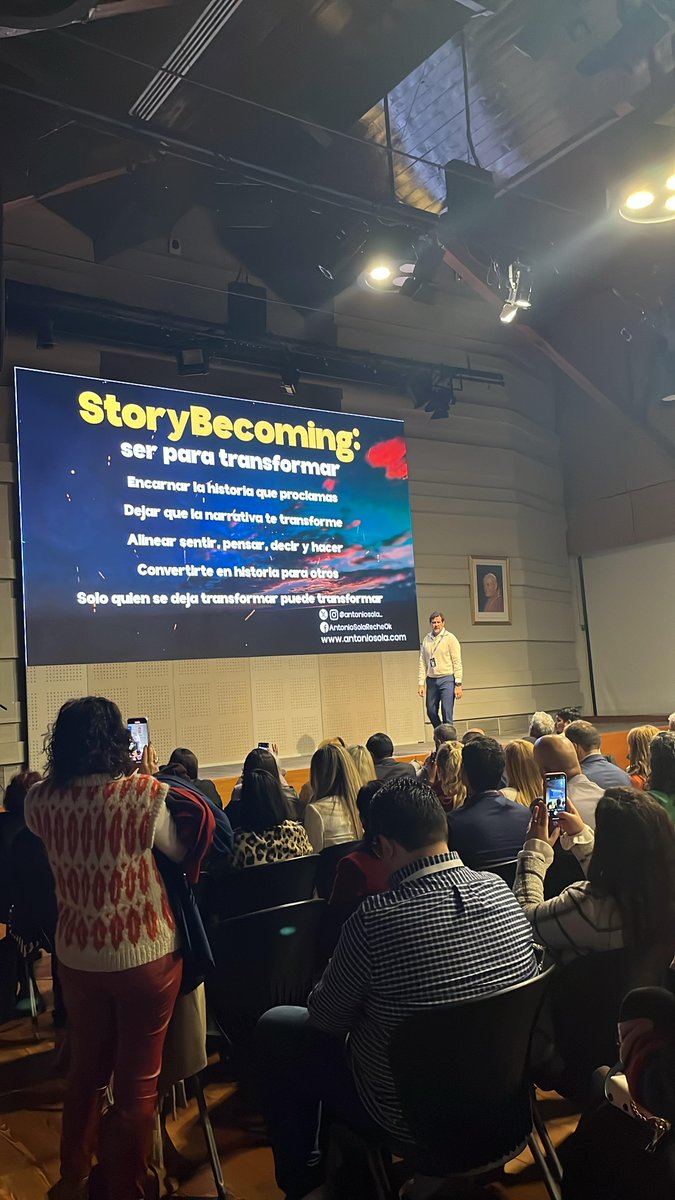 jillroxel24 (@jillroxel24) on Twitter photo La conferencia de <a href="/AntonioSola_/">Antonio Sola</a> en #CongresoBA nos deja:
✅"Las cicatrices mandan más que los títulos"
✅"El Storybecoming no cambia la historia te cambia a ti"
✅"El liderazgo ya no es estrategia, es una rendición"
<a href="/CumbreOnline/">Cumbre.Online</a> <a href="/CumbreCP/">CumbreCP</a> <a href="/PolitologosD/">Politólogos Digitales</a> La conferencia de <a href="/AntonioSola_/">Antonio Sola</a> en #CongresoBA nos deja:
✅"Las cicatrices mandan más que los títulos"
✅"El Storybecoming no cambia la historia te cambia a ti"
✅"El liderazgo ya no es estrategia, es una rendición"
<a href="/CumbreOnline/">Cumbre.Online</a> <a href="/CumbreCP/">CumbreCP</a> <a href="/PolitologosD/">Politólogos Digitales</a>