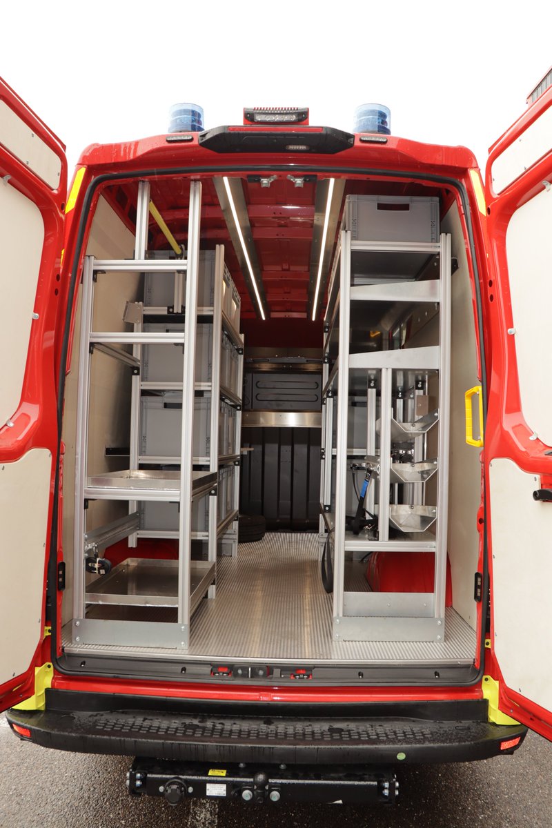 Véhicules #VIRT Reconnaissance Risques Technologiques 🚨

châssis <a href="/IVECO/">IVECO</a> 

Nous remercions Service Départemental d'Incendie et de Secours de la Gironde - @SDIS33 pour leur confiance.

🚒

#pompiers #secours #RisquesTechnologiques #sdis33