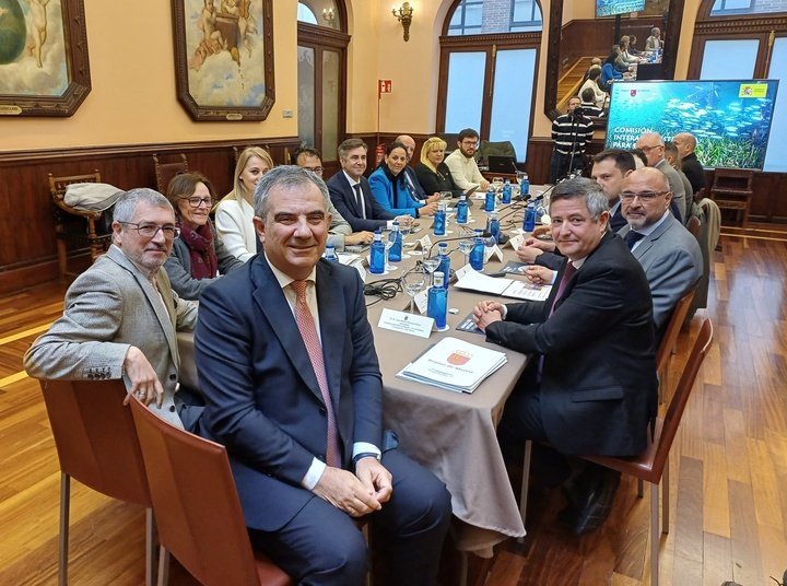 Consejería M. Ambiente, Univ., Invest. y Mar Menor (@ambientalrm) on Twitter photo La cooperación entre las Administraciones está siendo una herramienta muy eficaz para la recuperación del #MarMenor como reconoce la ONU.
🤝El Gobierno de la <a href="/regiondemurcia/">Gobierno de la Región de Murcia</a> seguirá trabajando con diálogo en la protección de este espacio natural único en el mundo. La cooperación entre las Administraciones está siendo una herramienta muy eficaz para la recuperación del #MarMenor como reconoce la ONU.
🤝El Gobierno de la <a href="/regiondemurcia/">Gobierno de la Región de Murcia</a> seguirá trabajando con diálogo en la protección de este espacio natural único en el mundo.