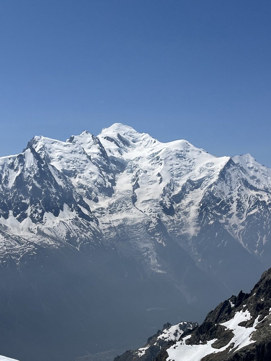 guidemark's tweet image. Mt Blanc seen from the summit of La Floria mid day today.