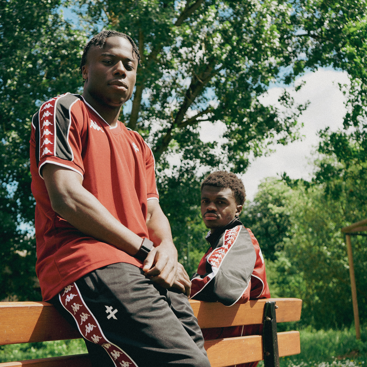 FCMetz's tweet photo. [ ℙ𝕣𝕠 ]

𝗩𝗶𝗻𝘁𝗮𝗴𝗲. 𝗚𝗿𝗲𝗻𝗮𝘁. 𝗜𝗰𝗼𝗻𝗶𝗾𝘂𝗲. 💫

💣 Notre nouvelle collection lifestyle @KappaFrance 25/26 arrive bientôt 🔜

Rendez-vous le mardi 17 juin en Boutique ! 😍
