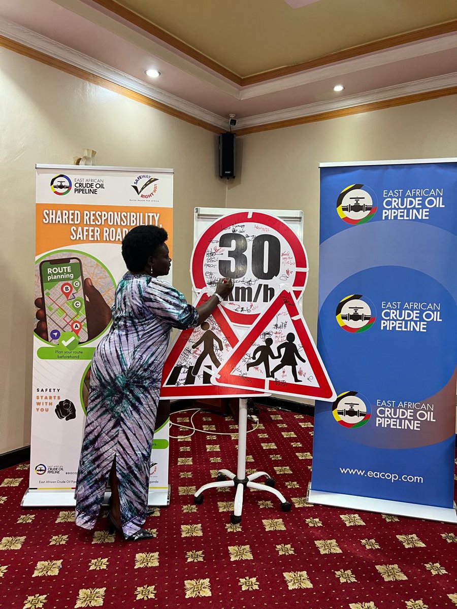 Joined the Minister of Works Gen. Katumba Wanala as he launched the Community Road Safety Project. Approx 15 people die in Uganda everyday due to reckless driving. The 30km limit in designated areas is a welcome idea. Discipline is key if we are to avoid Road accidents in uganda