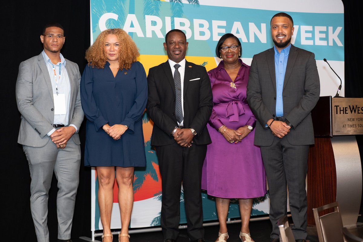 puregrenada's tweet photo. Pure Grenada 🇬🇩 showed up strong at #CTO Caribbean Week in NYC!
Our team, led by Minister of Tourism the Hon. Adrian Thomas & CEO Petra Roach, shared the magic of our tri-island nation from vibrant Jab Jab & Shortknee to Grenadian flavour.
#PureGrenada #CaribbeanWeek #Spicemas https://t.co/0hG7iMmvjT