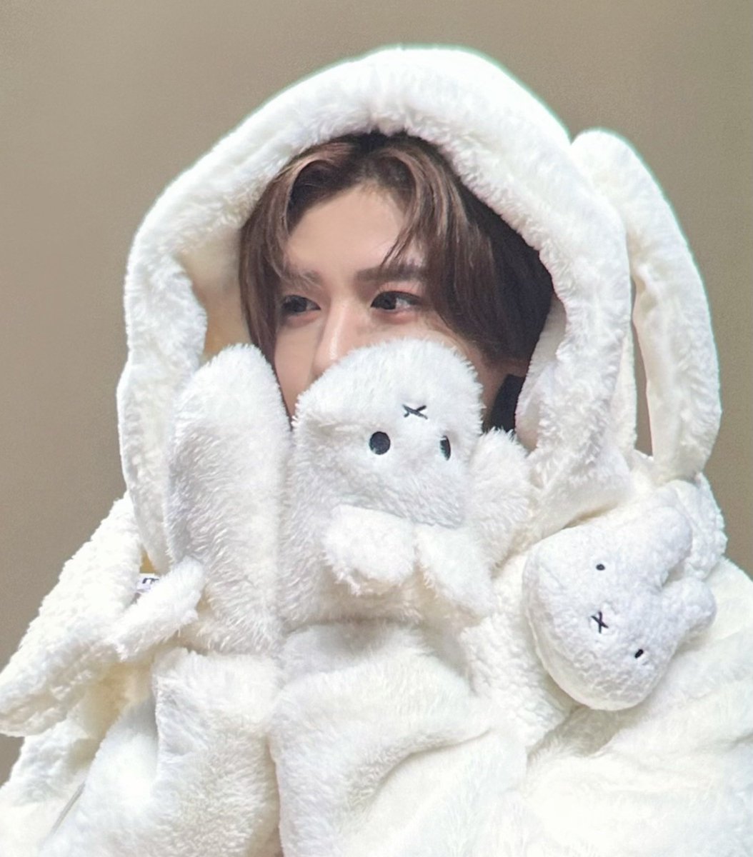 leehan and miffy ☹️☹️