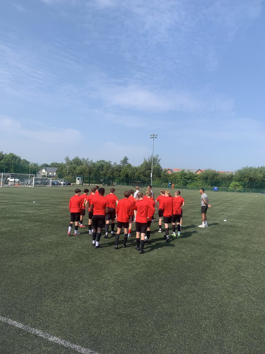 Another fantastic experience for our #Football students today who participated in #UEFA B Licence coaching sessions at <a href="/OfficialBWFC/">Bolton Wanderers</a> training ground ⚽️

Thank you for the invite <a href="/PFA/">PFA</a> 🏴󠁧󠁢󠁥󠁮󠁧󠁿 

#Myerscough #College #Football #Education #Opportunities