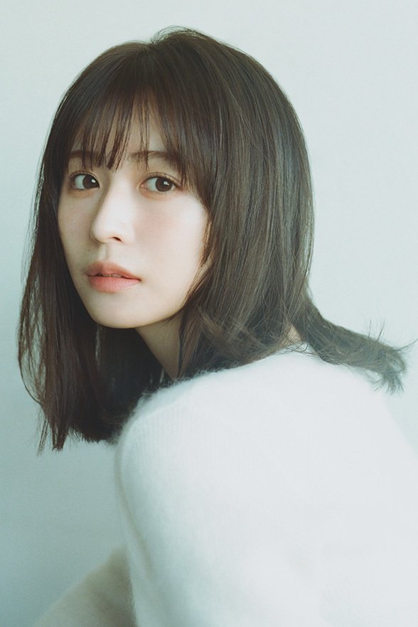 ふぅ…
暑くてじめじめしてて嫌になっちゃう…

#なりきり