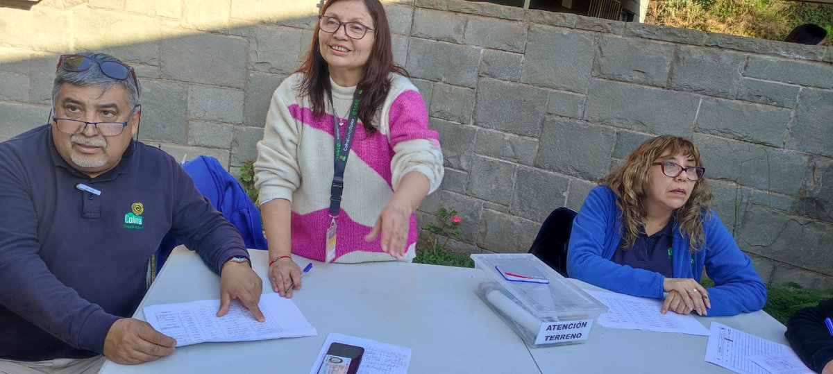 Municipalidad Colina (@municolina) on Twitter photo ๐ค ๐ฅ๐๐๐ข๐ฅ๐ฅ๐๐๐ข ๐ฆ๐ข๐๐๐๐ ๐ ๐จ๐ก๐๐๐๐ฃ๐๐ ๐๐ก ๐๐๐ฆ ๐๐๐ก๐ง๐๐ฅ๐๐ฆ
Este martes 10 de junio, el departamento de Acciรณn Social de la municipalidad, junto con el equipo territorial, llevaron a cabo un nuevo recorrido social en el sector Las Canteras, en el que ๐ค ๐ฅ๐๐๐ข๐ฅ๐ฅ๐๐๐ข ๐ฆ๐ข๐๐๐๐ ๐ ๐จ๐ก๐๐๐๐ฃ๐๐ ๐๐ก ๐๐๐ฆ ๐๐๐ก๐ง๐๐ฅ๐๐ฆ
Este martes 10 de junio, el departamento de Acciรณn Social de la municipalidad, junto con el equipo territorial, llevaron a cabo un nuevo recorrido social en el sector Las Canteras, en el que