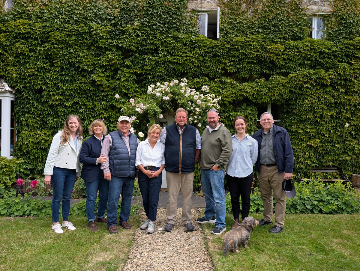 Farmerdbarton's tweet image. Delighted to have hosted @FarmBureau President Zippy Duval and colleagues from the USA to our farm and see some British Beef growing off grass.