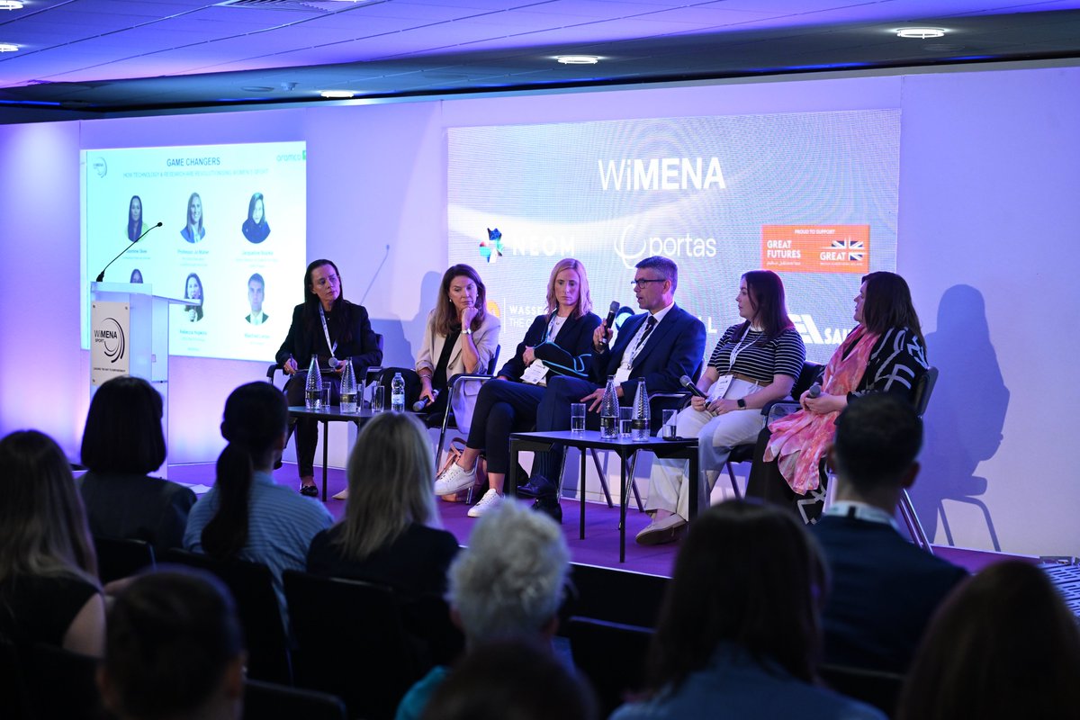 WimenaSport's tweet image. Panel 2: Game Changers 💡
Chaired by Jasmine Skee with:
Prof. @Joannemaher
Jacqueline Bourke (@GettyImages )
Erin Bourke (@fia )
Rebecca Hopkins (STA)
Manfred Lerley (@eyeballsocial )
Tech, media & data transforming the game.
#WIMENASport
#SportsTech
#wimenasportwitharamco…