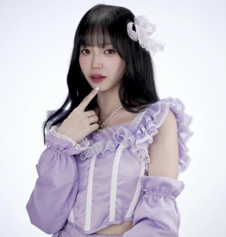 hoelyyace's tweet image. they are winning the kabesha off omyghod