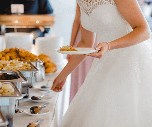 perf_wedding's tweet photo. From grazing tables to gelato carts and zero-waste feasts — the way to your guests’ hearts is through their stomachs. Discover 2025’s most irresistible wedding food trends. #WeddingFoodTrends #2025Weddings #PerfectWeddingMag

https://t.co/17XJY9qcRc https://t.co/2GUAJVOwvy