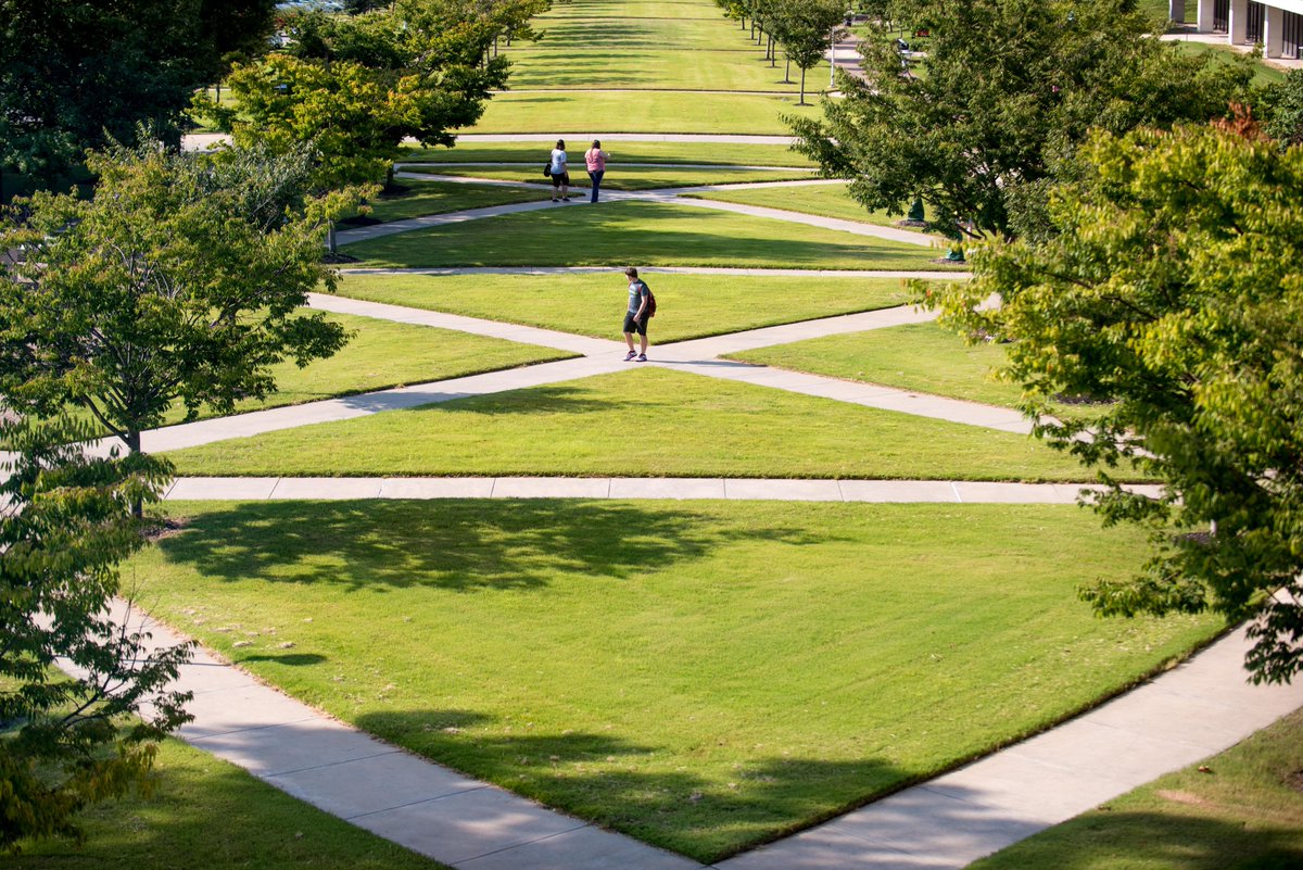 Chancellor’s and Dean’s Lists for the Spring 2025 semester have been announced! 

These lists recognize undergraduate students who achieved the highest grade point averages while enrolled in a minimum of 12 credit hours: astate.edu/news/spring-20…