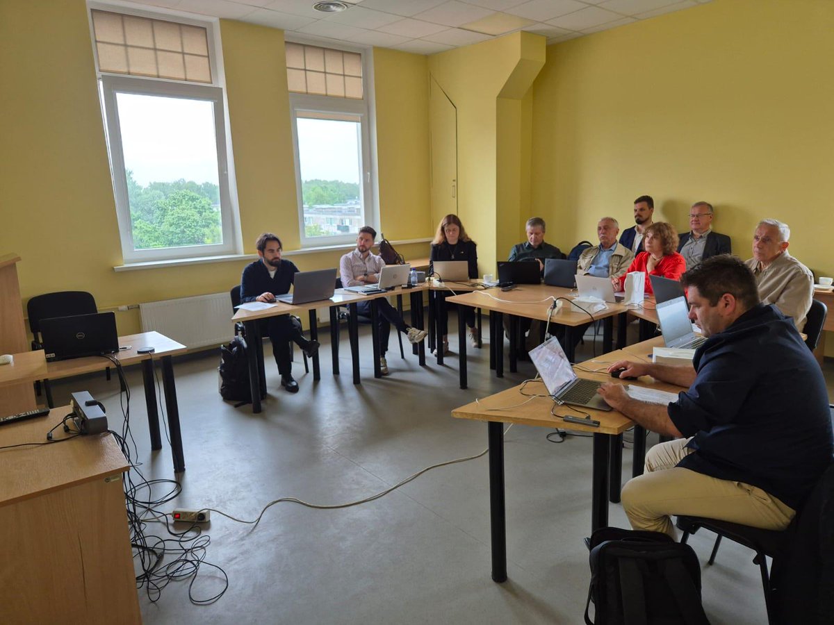 BCMaterials's tweet image. Mid-Term Meeting of the #Piezo2D European project in Latvia. Productive discussions on piezoelectricity in #2DMaterials for energy harvesting and generation, biomedical devices, environmental catalysis, sensors, actuators. Our reseracher Hugo Salazar represented BCMaterials.