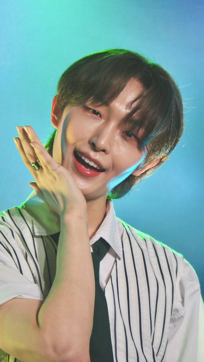 ntx_jm_o's tweet photo. 20250410 2부
𝑵𝑻𝑿 𝟐𝒏𝒅 𝑨𝒍𝒃𝒖𝒎 『𝑶𝑽𝑬𝑹_𝑻𝑹𝑨𝑪𝑲』
𝑹𝑬𝑳𝑬𝑨𝑺𝑬 𝑬𝑽𝑬𝑵𝑻 𝑰𝑵 𝑱𝑨𝑷𝑨𝑵
너무 늦어서 정말 죄송합니다🙇♂️
#XIHA #시하 #홍재민
#NTX #엔티엑스
#OVERTRACK #OVER_TRACK
#OVER_N_OVER #ONO
@NTX_OFFICIAL_ https://t.co/lkw8ylGLGb