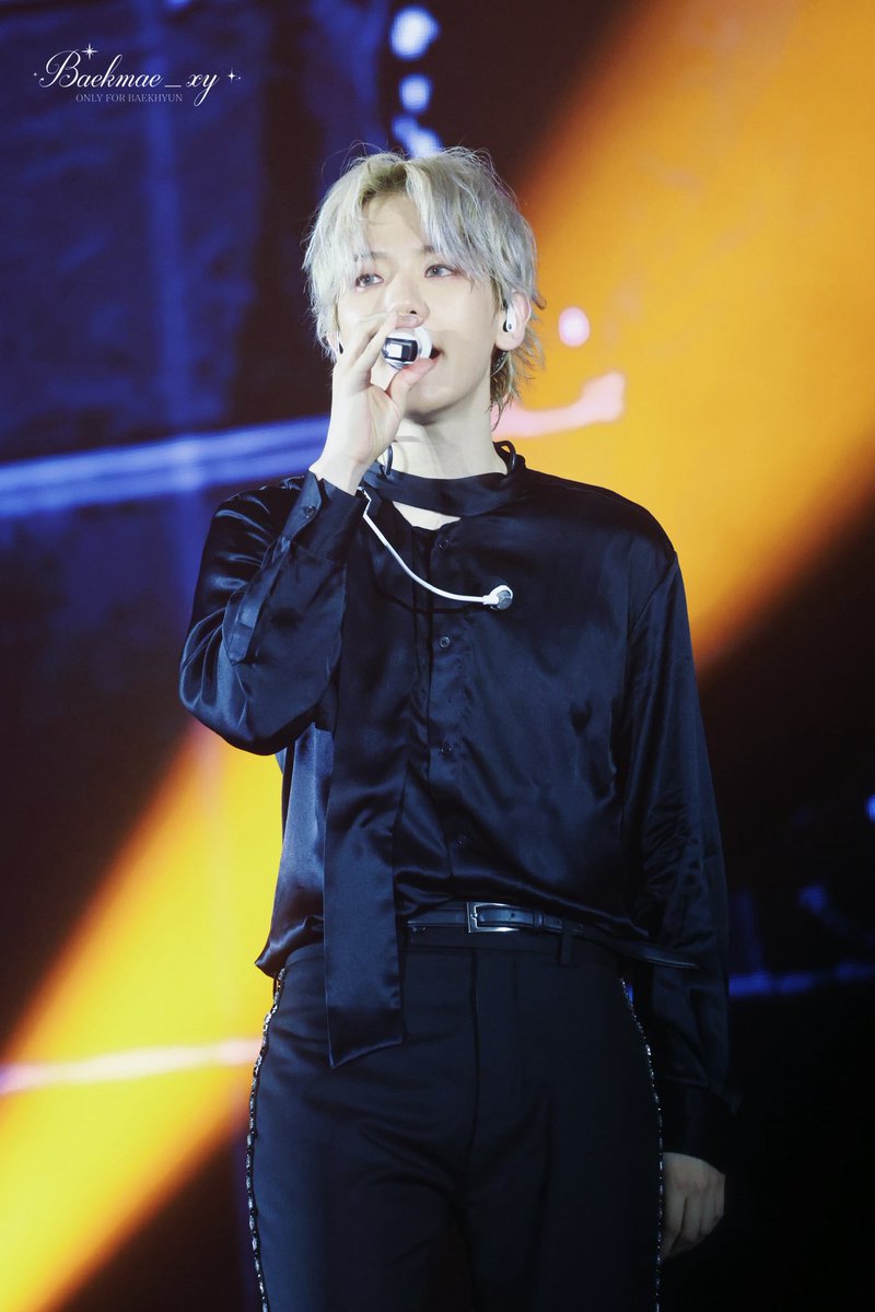 Baekmae_xy's tweet image. 20250608 BAEKHYUN WORLD TOUR &lt;Reverie&gt; in SEOUL
🖤🖤
@B_hundred_Hyun @BAEKHYUN_INB100
#BAEKHYUN #백현 #ベッキョン #伯贤