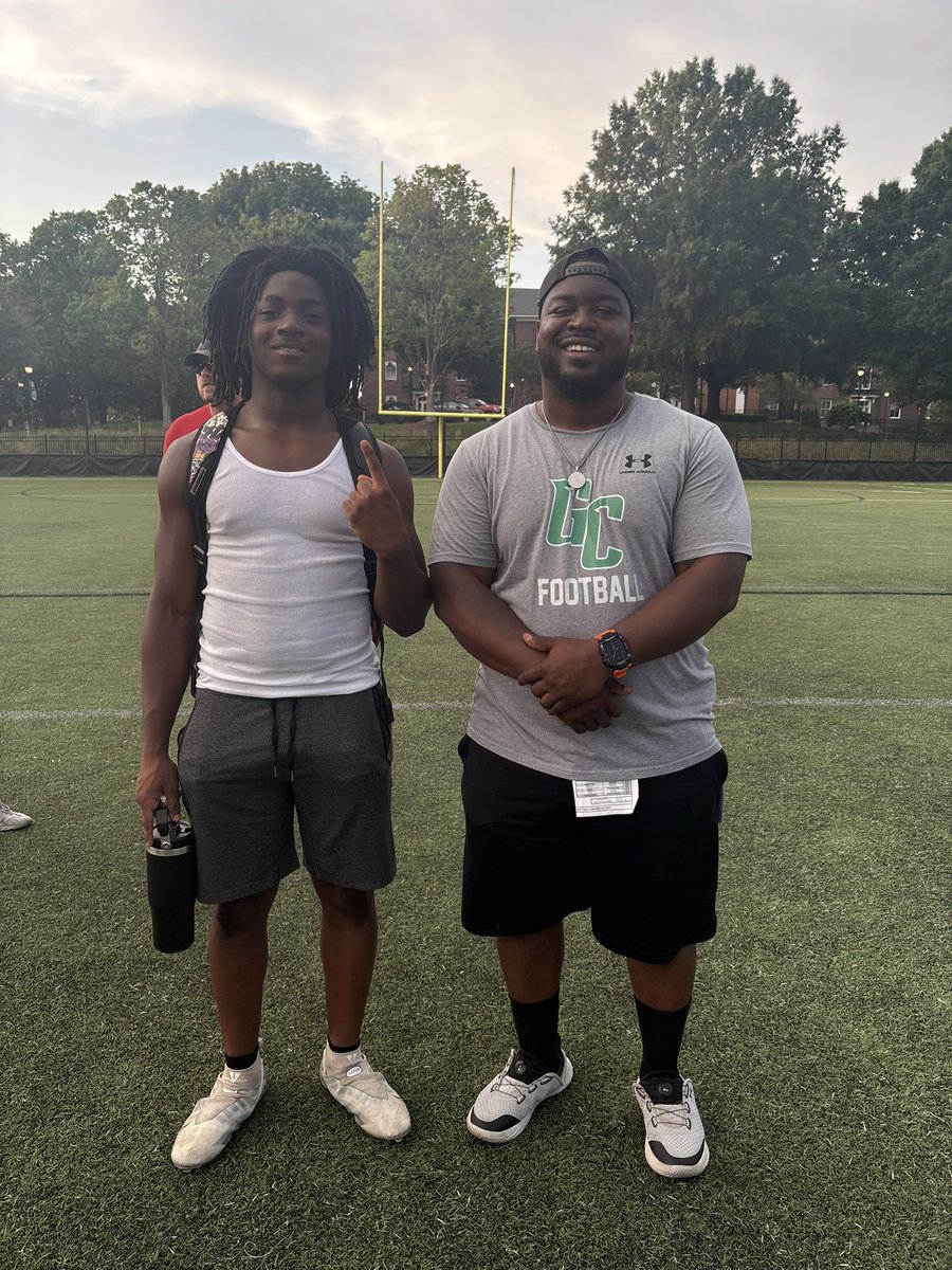 Shawn Blackshear ll (@ughh_shawn22) on Twitter photo Appreciate the experience at the Greensboro camp yesterday I was blessed to be named top 4 RB. I appreciate the experience <a href="/Coach_Beady/">Beady Waddell IV</a> <a href="/CoachAlston_GC/">Coach Remy Alston</a> <a href="/pepman704/">Matt Morrow</a> <a href="/CoachDP3534/">Dedrick Petty Sr</a> <a href="/WestMeckSports/">West Mecklenburg Athletics</a> <a href="/CoachTorain_16/">Maurice Torain</a> <a href="/coach_card/">Tyler Card</a> Appreciate the experience at the Greensboro camp yesterday I was blessed to be named top 4 RB. I appreciate the experience <a href="/Coach_Beady/">Beady Waddell IV</a> <a href="/CoachAlston_GC/">Coach Remy Alston</a> <a href="/pepman704/">Matt Morrow</a> <a href="/CoachDP3534/">Dedrick Petty Sr</a> <a href="/WestMeckSports/">West Mecklenburg Athletics</a> <a href="/CoachTorain_16/">Maurice Torain</a> <a href="/coach_card/">Tyler Card</a>