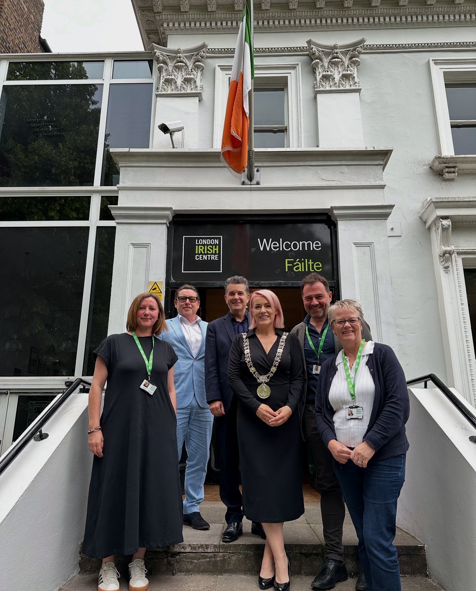 It was a pleasure to welcome Lord Mayor of Dublin, Emma Blain, here this morning as part of her official visit to London 💚