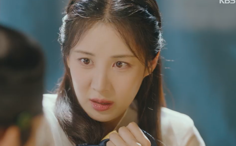 kdrama_menfess's tweet photo. •kdm• 🔥 The First Night With The Duke 🔥

Absen yg uda nonton ☝️, gimana guys first impression kalian untuk episode pertama semalem? 😁
https://t.co/eDFP01MeLU