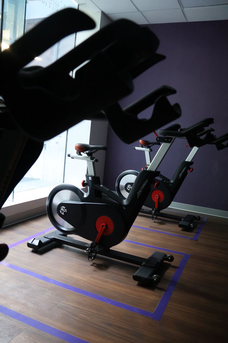 Are you in the fitness game and looking for your next step?
🏋️🏃‍♂️

💪We have all the equipment ready to get a brand new fitness business off the ground 👊

Contact Jeremy to discuss further, today!
👉 lnkd.in/e5RuGUb6

#sheffield #gym #pt #fitness #fitnessbusiness