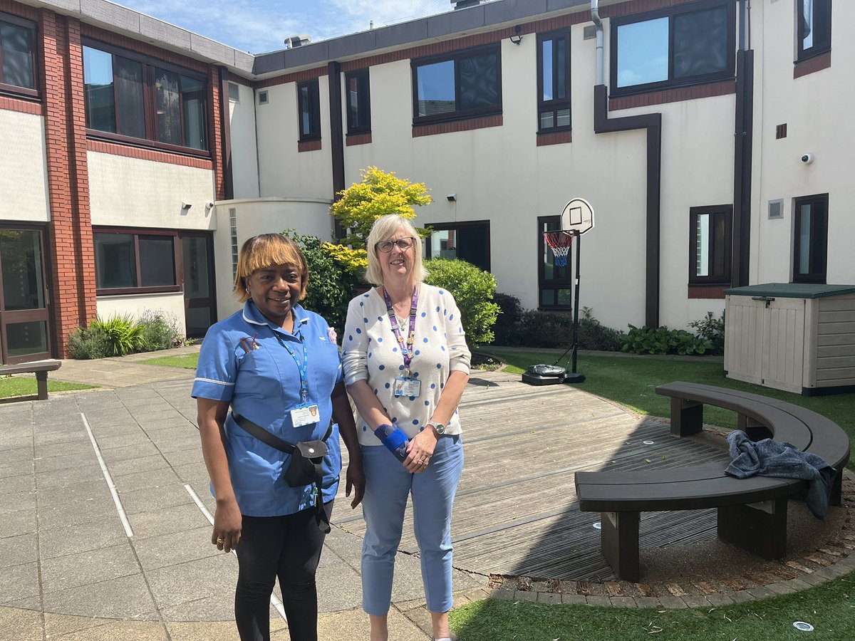 Sarah Leah (@sarahjleah) on Twitter photo Spending the day on site at Tameside as we progress the next stage of <a href="/PennineCareNHS/">Pennine Care NHS FT</a> treating tobacco dependency work with smoke free introduction in Hurst, Tatton and Beckett wards. Lots of positivity from patients and staff teams. Thanks to Greg and Sarah and our growing team Spending the day on site at Tameside as we progress the next stage of <a href="/PennineCareNHS/">Pennine Care NHS FT</a> treating tobacco dependency work with smoke free introduction in Hurst, Tatton and Beckett wards. Lots of positivity from patients and staff teams. Thanks to Greg and Sarah and our growing team