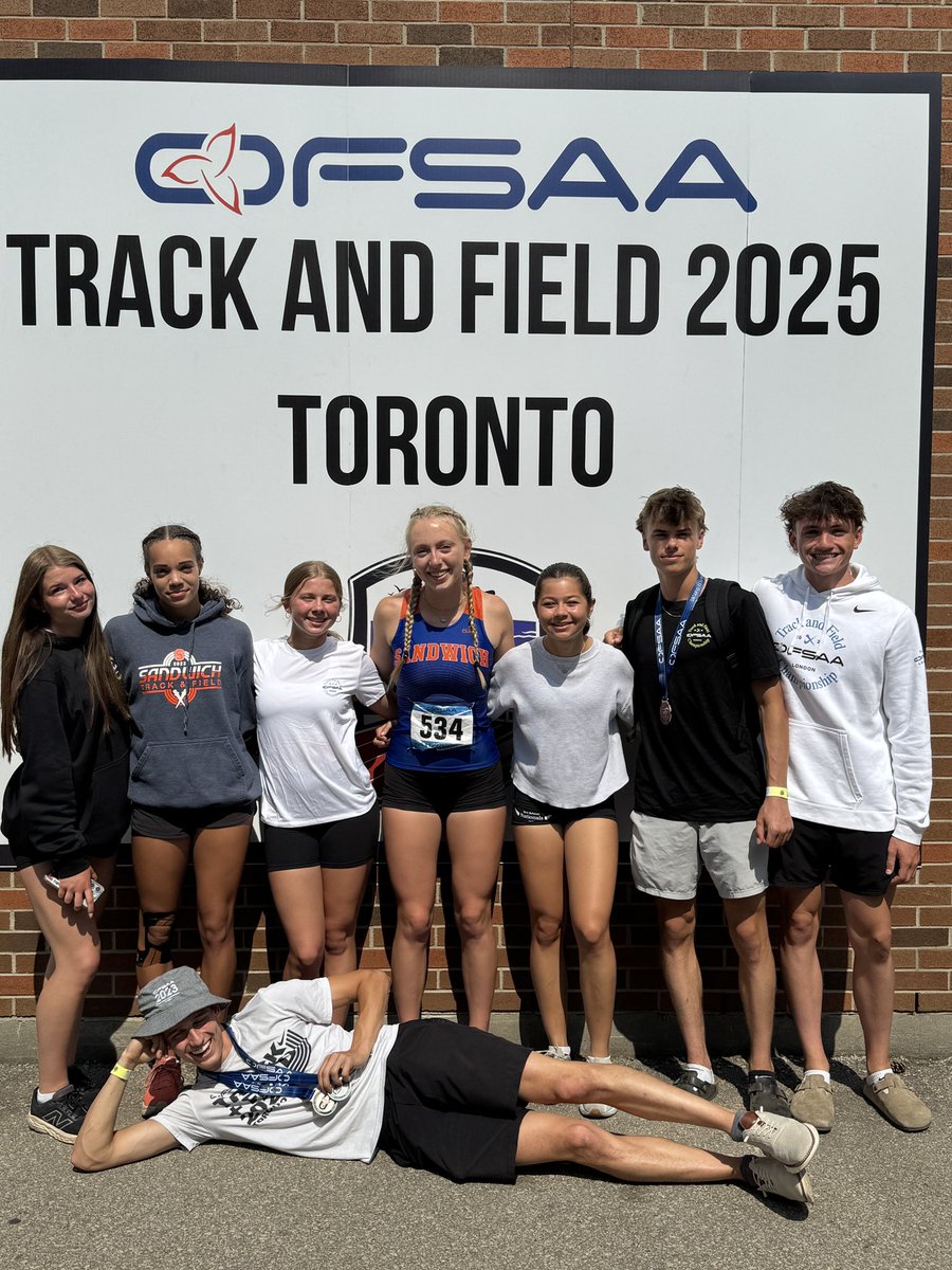 OFSAA 2025 WRAP-UP
35 athletes | 18 medals
🥇 7 GOLD | 🥈 6 SILVER | 🥉 5 BRONZE
30 Top 8 finishes

🏆 Highlights:
• Steel-Douglas ties OFSAA record (16)
• Bailey hits 11 career medals
• Labonte 51.79 in 400mH (3rd all-time)
Thank you to all supporters 💛🖤
#TheCityAC