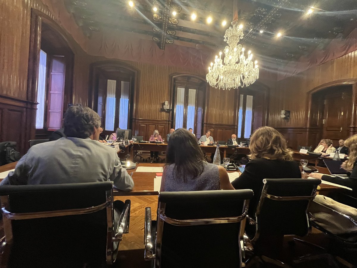 Ramon Bacardit (@ramonbacardit) on Twitter photo #Manresa #Bages #Berguedà #Solsonès necessitem #AutoviaC55 per poder donar resposta a les necessitats econòmiques i socials de l’interior del país. El meu compromís amb assolir aquesta fita i el compromís de <a href="/JuntsXCat/">Junts per Catalunya🎗</a> és clar i meridià. Per això avui al Parlament el relleu de #Manresa #Bages #Berguedà #Solsonès necessitem #AutoviaC55 per poder donar resposta a les necessitats econòmiques i socials de l’interior del país. El meu compromís amb assolir aquesta fita i el compromís de <a href="/JuntsXCat/">Junts per Catalunya🎗</a> és clar i meridià. Per això avui al Parlament el relleu de
