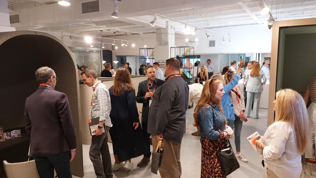 Spacestor tweet media