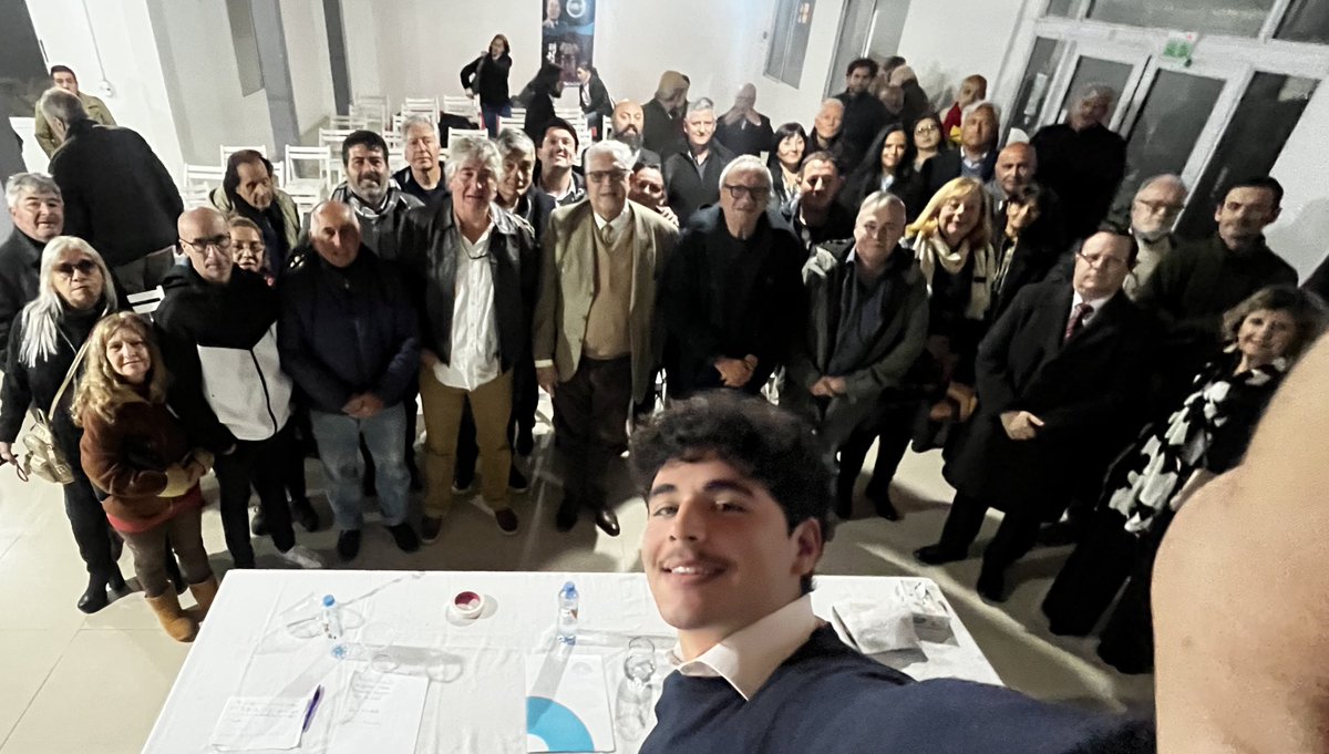 Potencia La Plata (@potencialaplata) on Twitter photo El día lunes 9/6, realizamos un encuentro junto al diputado nacional <a href="/rlopezmurphy/">Ricardo López Murphy</a>, quien ha disertado sobre las debilidades y fortalezas tanto de la Provincia como del país, estableciendo puntos de partida para devolverle la potencia a la Provincia de Buenos Aires
💪❤️ El día lunes 9/6, realizamos un encuentro junto al diputado nacional <a href="/rlopezmurphy/">Ricardo López Murphy</a>, quien ha disertado sobre las debilidades y fortalezas tanto de la Provincia como del país, estableciendo puntos de partida para devolverle la potencia a la Provincia de Buenos Aires
💪❤️