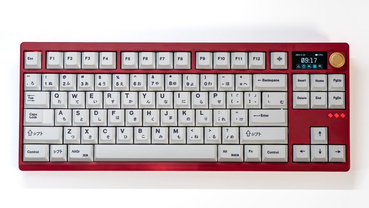 Meletrix | Zoom TKL Dyna 

What a clean and fun build. Thank you Meletrix!