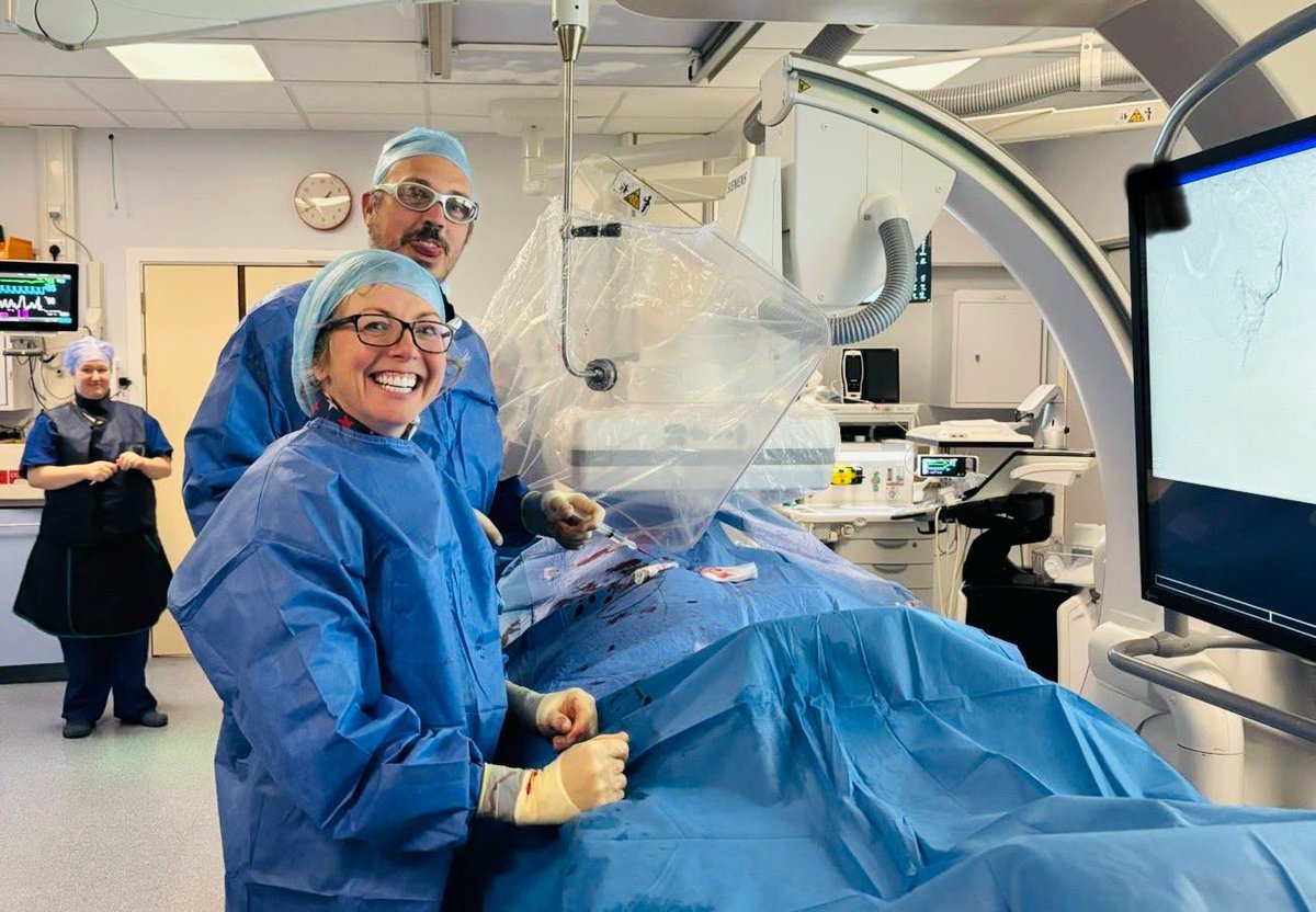 clarelouisebent's tweet photo. Excited to announce the UK GluePAE trial - RCT comparing microsphere PAE to Glue/Lipiodol PAE. Three patients treated today. Thank you to #TeamUHD, @BSIR_News and industry partners @GuerbetGroup for helping make this happen! Exciting times ahead 😊 https://t.co/g8K8NatRfY