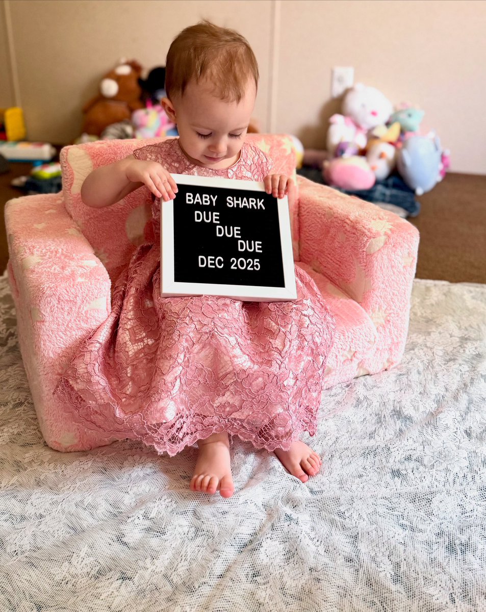 Ooops we did it again 😂 🤷‍♂️ 

Coming soon……

The newest member of the Osborne family 👶

#announcement #baby #newmember